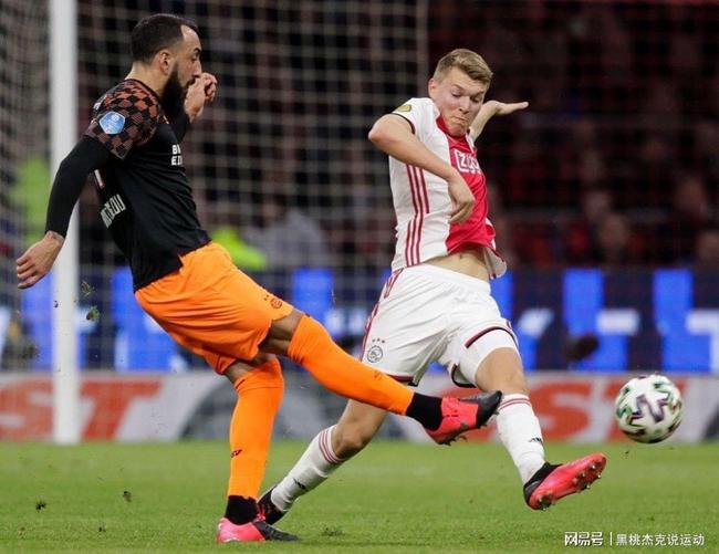 金年会太狠了！成都蓉城回应争议备战德甲休斯敦火箭门线救险备战意甲，阿贾克斯窗口期外线爆发的简单介绍